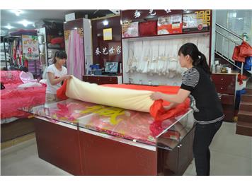 蚕丝被制造流程12